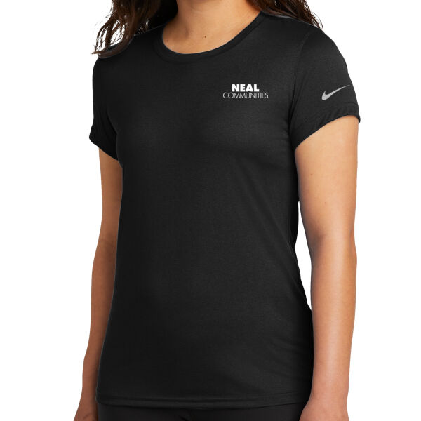   - Women's Swoosh Sleeve rLegend Tee Thumbnail